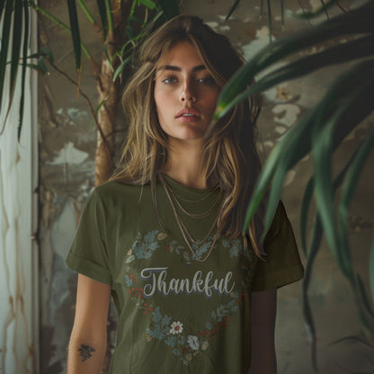 Thankful Floral Heart T-Shirt, Cute Gift for Mom, Mother's Day Tee, Cozy Casual Wear, Heartfelt Gift, woman Vintage Style Shirt